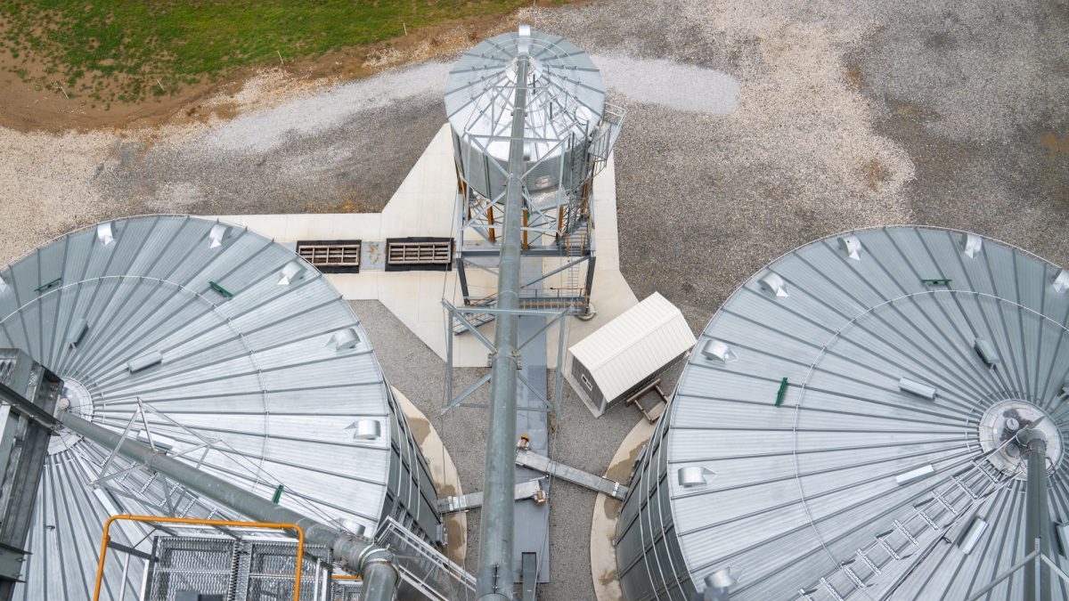 Wollenburg Grain System