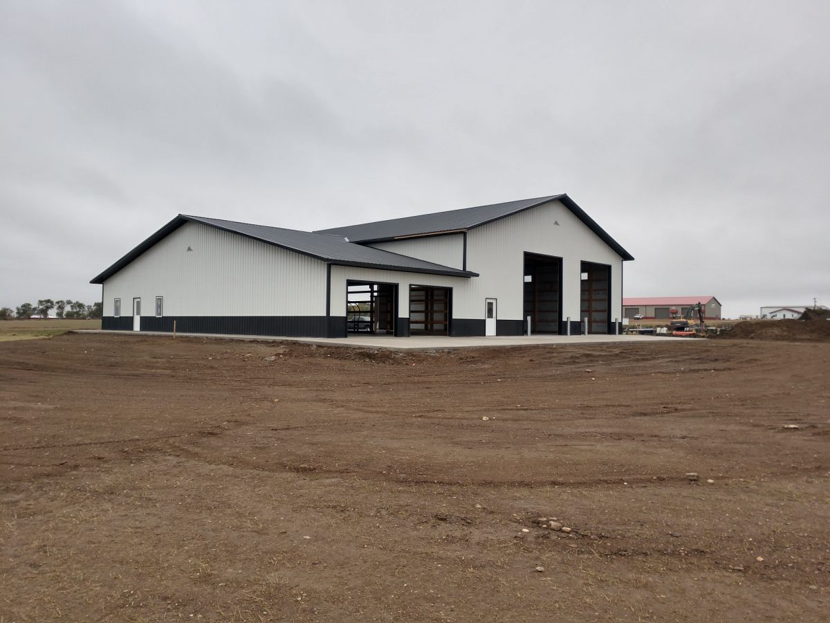 60x80x18 shop with 30x80x10 office near Pierre