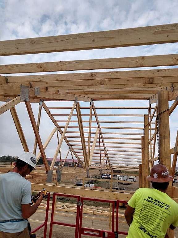 60x80x18 shop with 30x80x10 office near Pierre