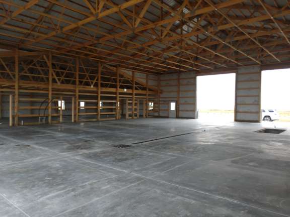 60x80x18 shop with 30x80x10 office near Pierre
