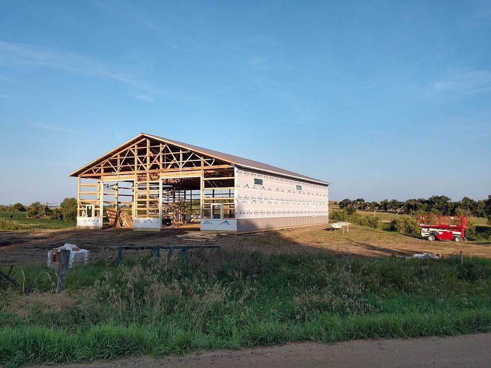 60x80x16 with 24x30x16 attached Shouse near Platte, SD